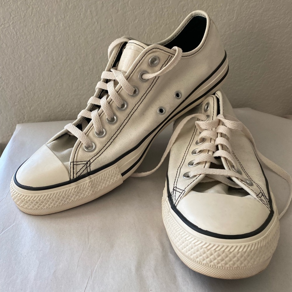 Custom Converse